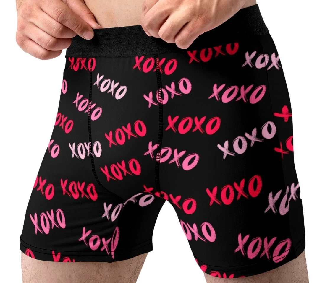 Valentines Day Underwear Mens Small 28-30 XOXO Hugs and Kisses Boxer Brief