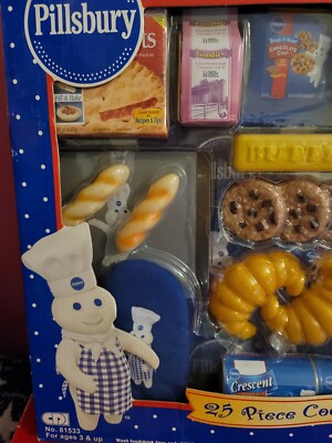 Pillsbury Doughboy 25 Peice Childs Play Cooking Set 2005 | eBay