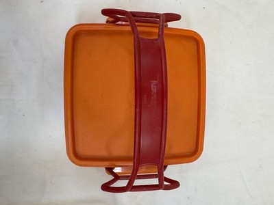 Tupperware Click To Go Storage Lunch Container with Lid & Handle