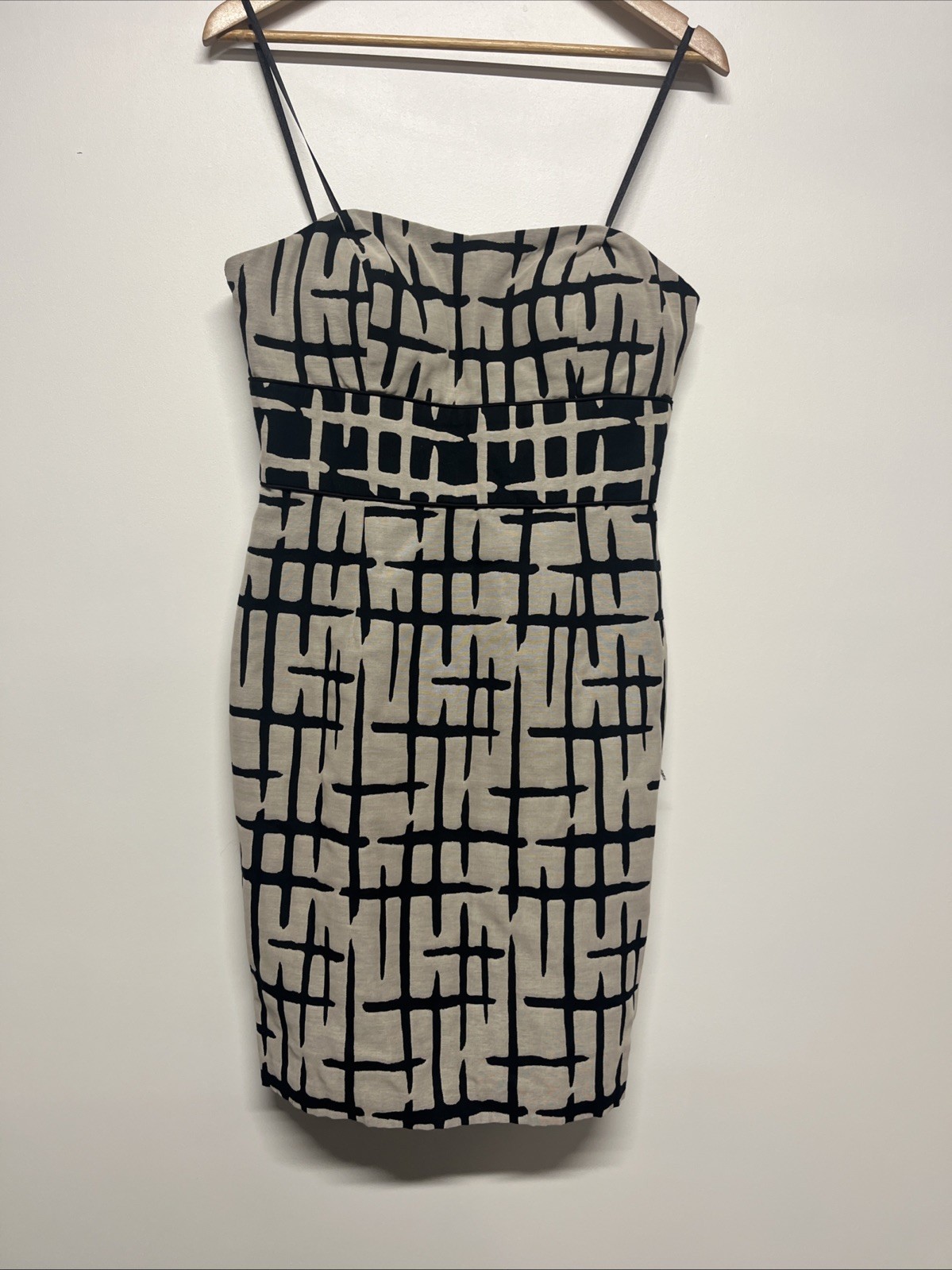 Max And Cleo Dress Women's Size 10 Strapless Beige/Black Short