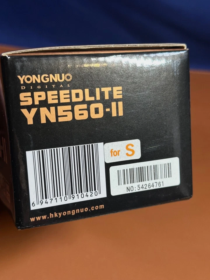 YONGNUO Digital Speedlite YN560-II, Sony  DSLR - Image 3 of 4