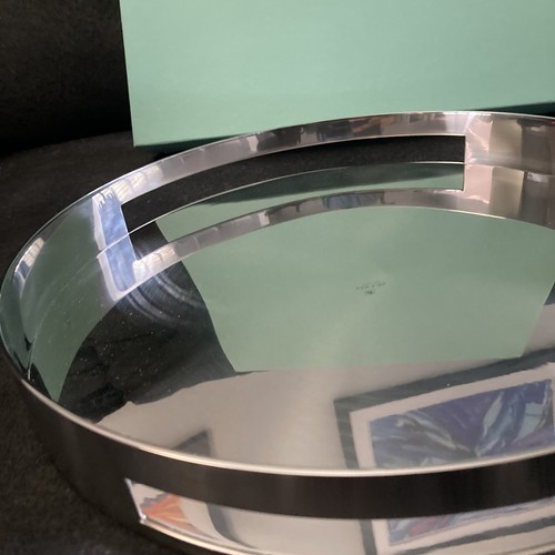 Ercuis Quadra Stainless Steel 14" Dia. Round Serving Tray w/Handles - Picture 5 of 9