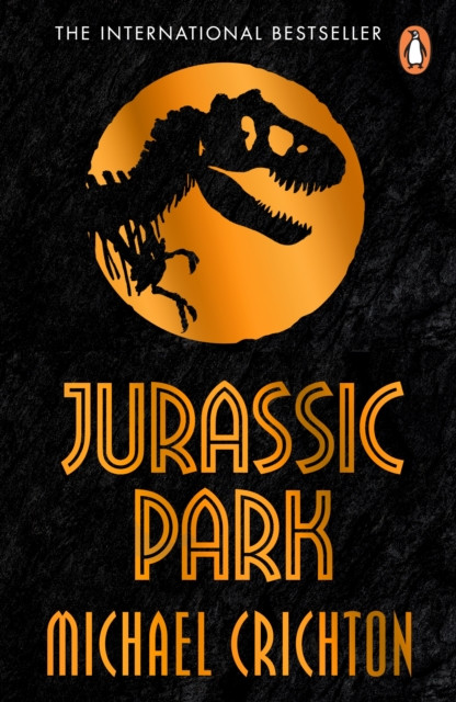 Jurassic Park by Michael Crichton (Paperback Book)
