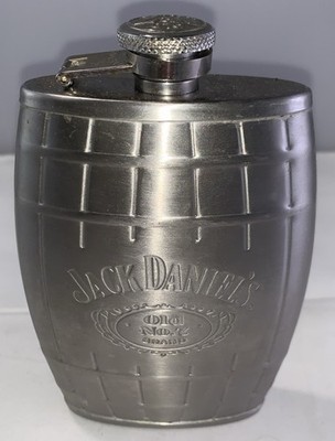 JACK DANIEL'S OLD NO. 7 BRAND 2007 STAINLESS STEEL 6oz BARREL SHAPED FLASK