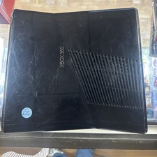 Microsoft Xbox 360 S 4GB Console - Black 1439 For Parts As Is
