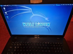 ASUS Notebook X751S Bitte Lesen, mit DVD Laufwerk, Webcam, USB, LAN, HDMI