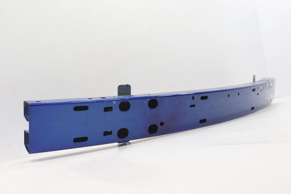 2006 - 2023 DODGE CHARGER усиление переднего бампера 68100209af - Изображение 3 из 4