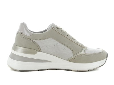 RHAPSODY 24AC752W Frau Turnschuhe