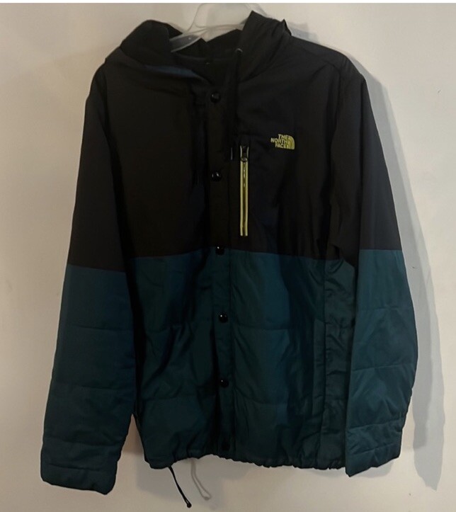 NORTH FACE LIGHT JACKET SIZE MEDIUM - image 1
