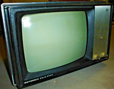 Vintage Motorola Solid State Monitor TV XM250FM