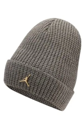 Nike Jordan Jumpman Grey Gold Metal Logo Beanie Hat knit 100% Authentic