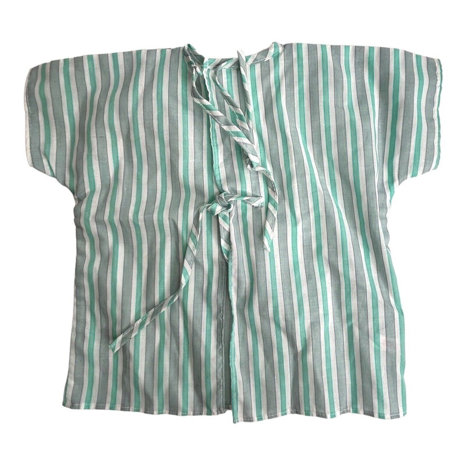 American Girl 18” Doll PLEASANT COMPANY Green White Gray AG Doll