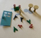 LEGO 22 Piece City Friends Minifigure Food Accessories Door And Tables Weapons — photo 2