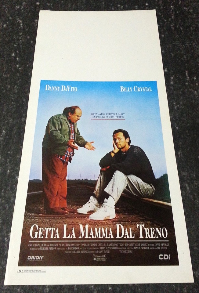 Locandina di Getta la mamma dal treno (1987)