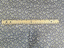 2 yd 2" x 44" Light Gray Daisy Print 100 Cotton Sewing or Quilting Fabric