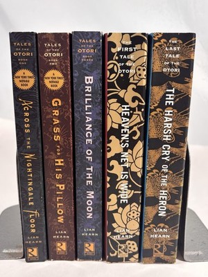 Tales of the Otori Complete 5 Book Set Lian Hearn Riverhead Fantasy Series PB