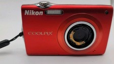 Nikon COOLPIX S205 Digital Camera   Red   For Parts or Repair