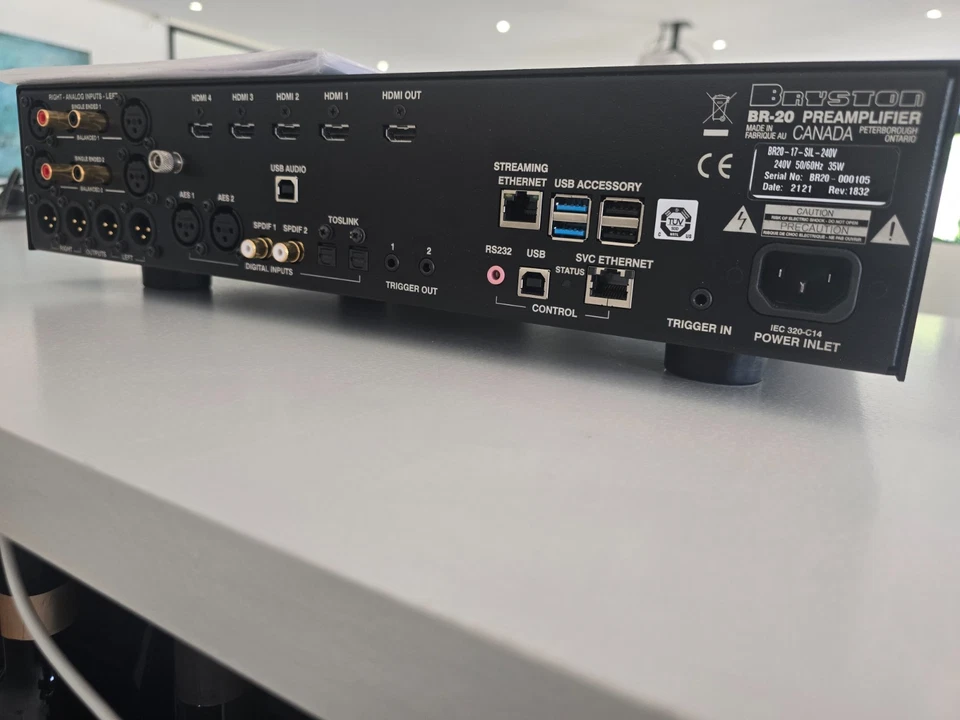 Preamplifer Bryston BR-20 DAC & Preamp Class A - Immagine 4 di 4