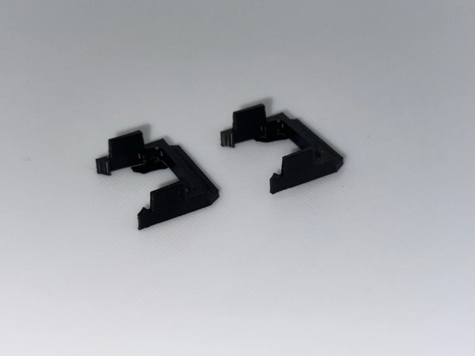 1:87 HO Scale Rivarossi Berkshire, Hudson Motor Mount Replacement Clip - Image 3 of 4