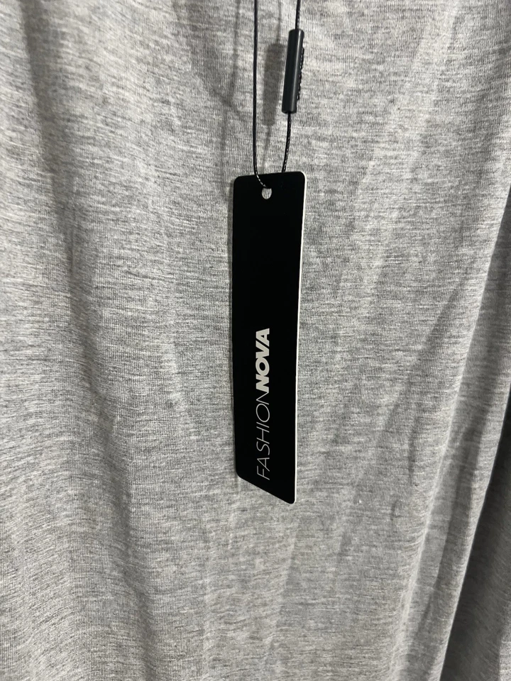 全新带标签时尚 Nova 连身裤女式 2X 码灰色无袖弹力 #158 — 第 4/4 张图片