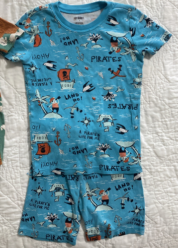 Lot of 2 - Boys 2 Piece Pajama Sets (4 pc.), Size 7, Monkey & pirates - Picture 3 of 3