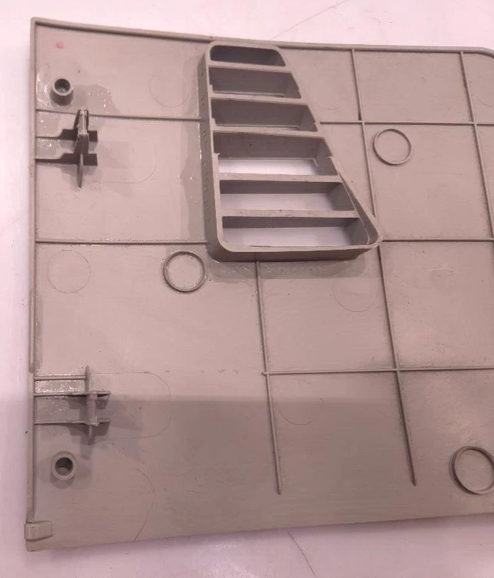 2008 HYUNDAI ACCENT USED CENTER CONSOLE TRIM COVER LEFT GENUINE OEM USED PART - Image 3 of 4