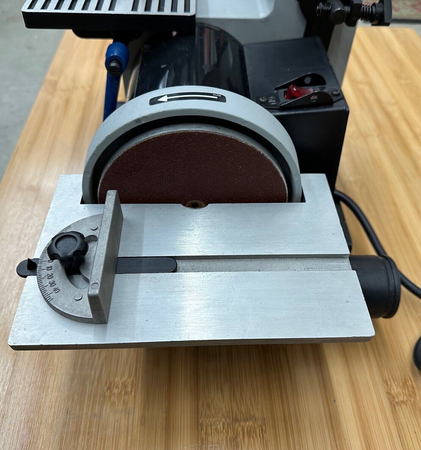 Delta SA150 Shopmaster 1" Belt/5" Disc Sander 1/4 HP with 10 Extra