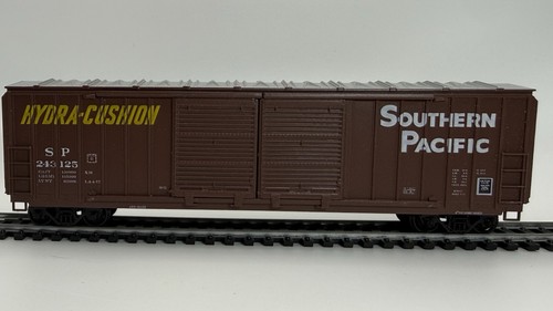 HO Athearn Southern Pacific 50’ Hydra Cojín Doble Puerta Boxcar SP 243125 | Zustand: Used