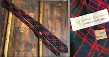VTG SCOTLAND 100% WOOL TARTAN CLAN MacDONALD RED BLACK BLUE GREEN PLAID NECKTIE