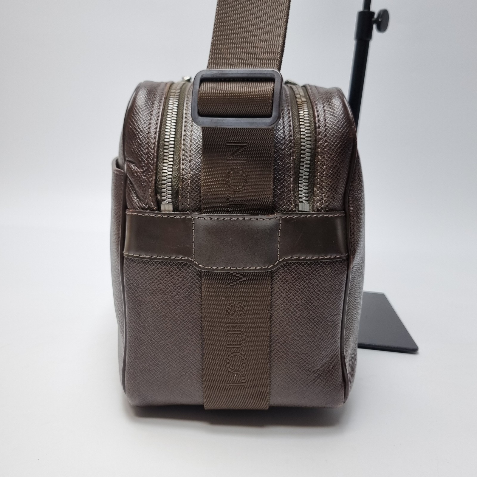 Louis Vuitton Reporter PM Shoulder Bag Brown (Rare Item, 154741882 image 7
