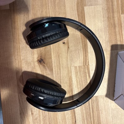b39 headphones