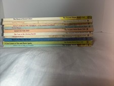 Lot of 10 Vintage 1980  s Sesame Street Book Club Hardcover Books.    Bk1
