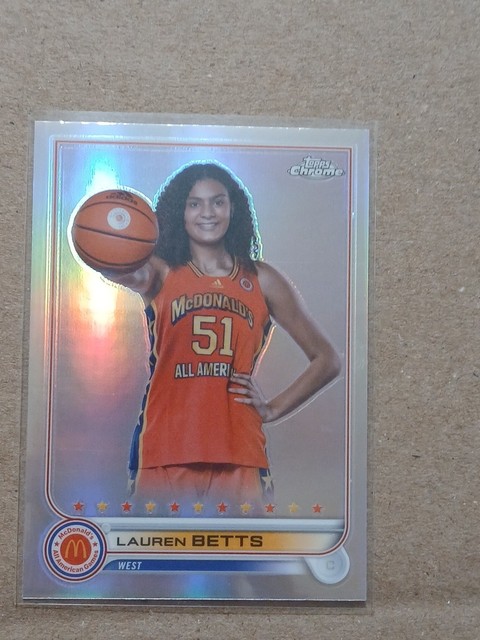 2022 Topps Chrome McDonald's All American - Lauren Betts #86 Purple Lava