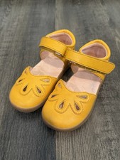 LIVIE LUCA Petals Mary Jane Shoes Size 9 Girls Yellow toddler