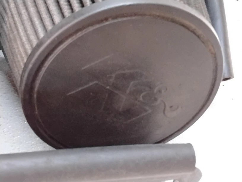 Entrada de aire frío K&N para Dodge Challenger 2013 Foto 4 de 4