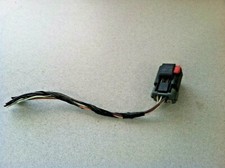 2004-2006 DODGE DURANGO 4.7L   RIGHT REAR TAIL LIGHT PLUG   OEM