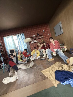 NEXZ [NALLINA] 1st Mini Album CD+Photo Book+3 Card+Poster+7