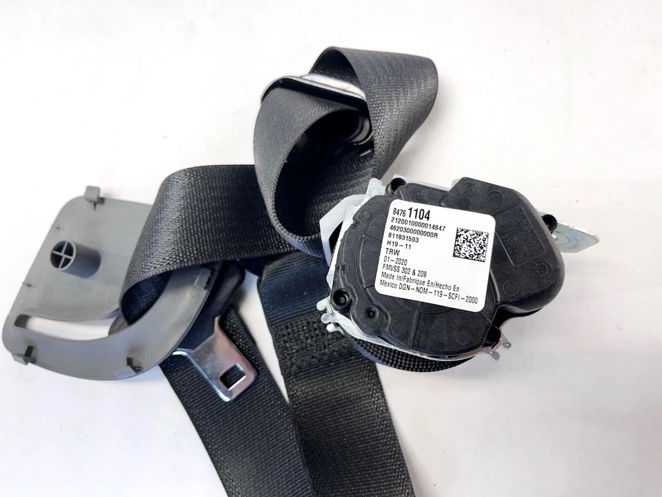 20-22 GMC SIERRA 2500 3500 HD CINTURÓN DE SEGURIDAD TRASERO DERECHO HEBILLA RETRACTORA OEM Foto 2 de 3