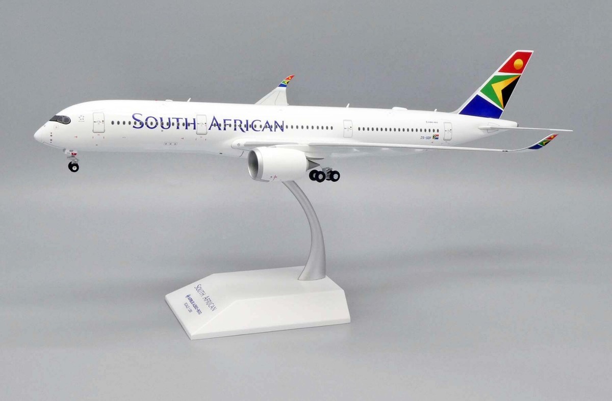 South African Airways A350-900XWB Reg: ZS-SDF JC Wings 1:200