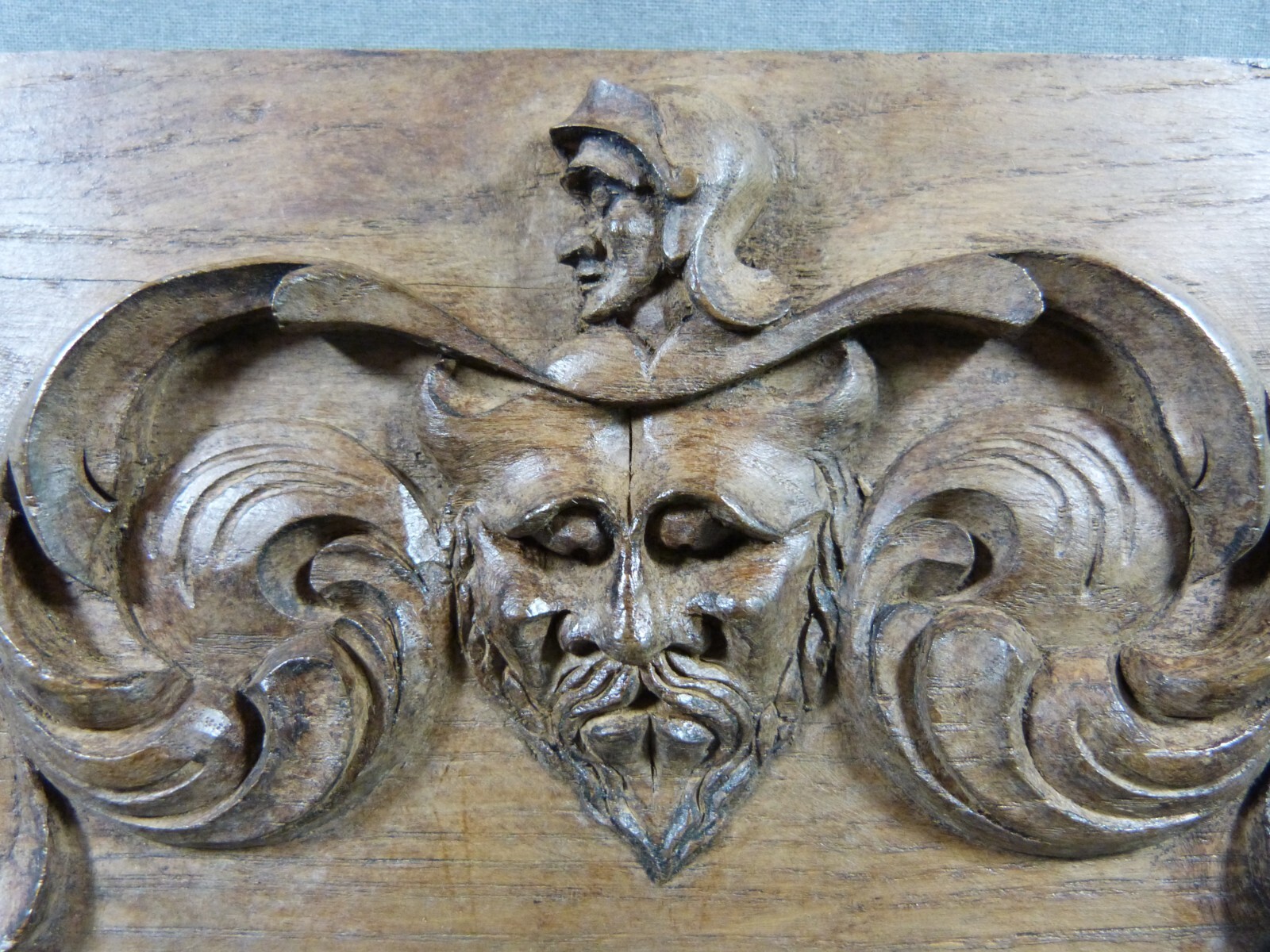 Picture 2 of 11
