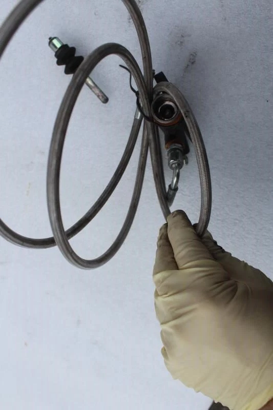 Mazda MX-5 MIATA 1990 embrague cilindro esclavo Foto 3 de 4