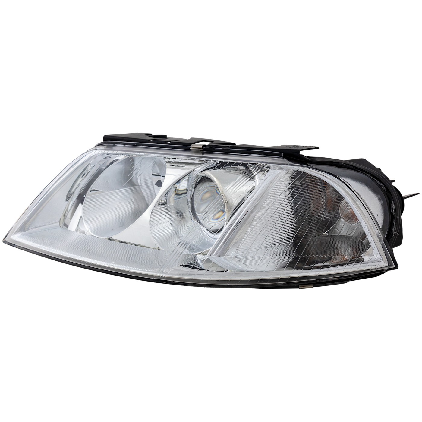 Headlight For 2001-2005 Volkswagen Passat Left Clear Lens with Bulb Halogen