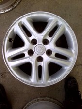 Wheel 16x7 Alloy 5 Spoke Split Fits 01-03 Rav4 492852