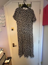 M&S Women's Black and Flowery Dress Size 14 Petite Fit