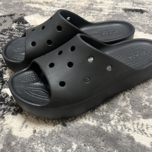 Crocs Slide Sandals Women's Black Slip-On Flexible Comfort Classic Platform - 8