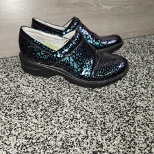 Align Indya Clogs Sz 9 M Blue Purple Leopard Shiny Metallic Nurse Slip On Comfy 