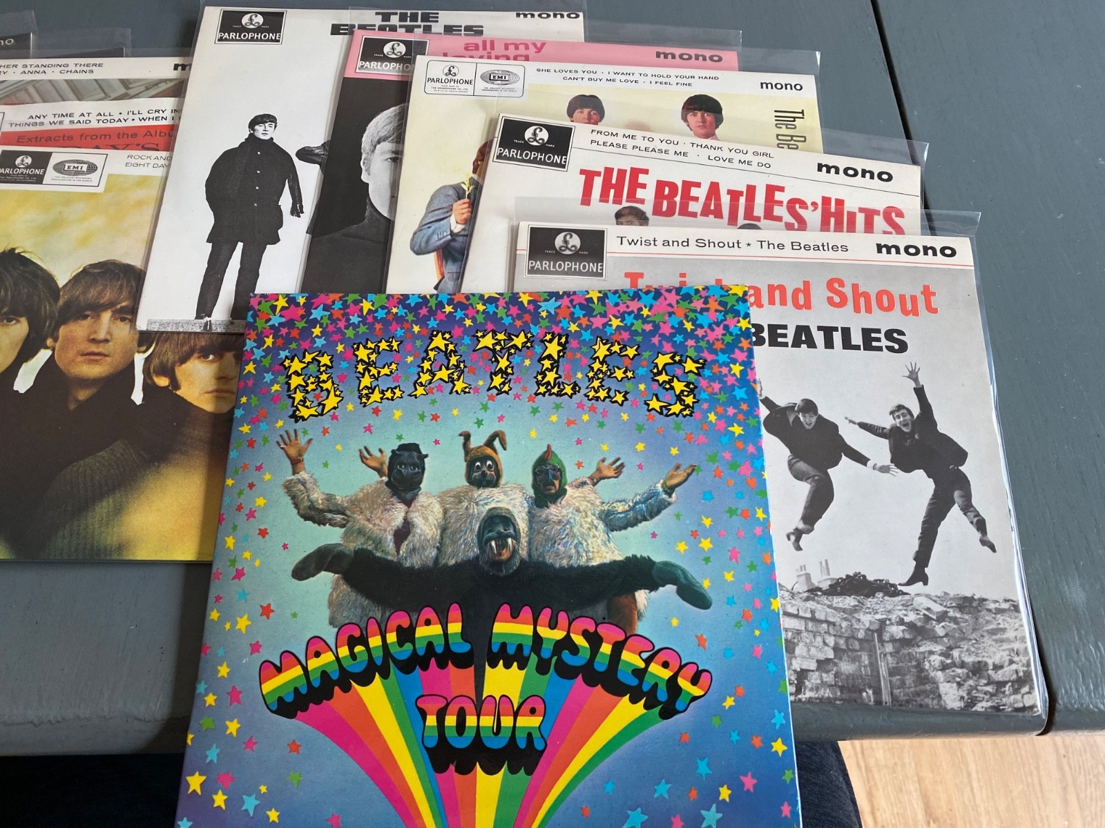 VTG RARE The Beatles EP Collection Box Set COMPLETE 14 Original 45rpm NM Vinyls