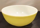 Vintage Large Pyrex Yellow Nesting Mixing Bowl