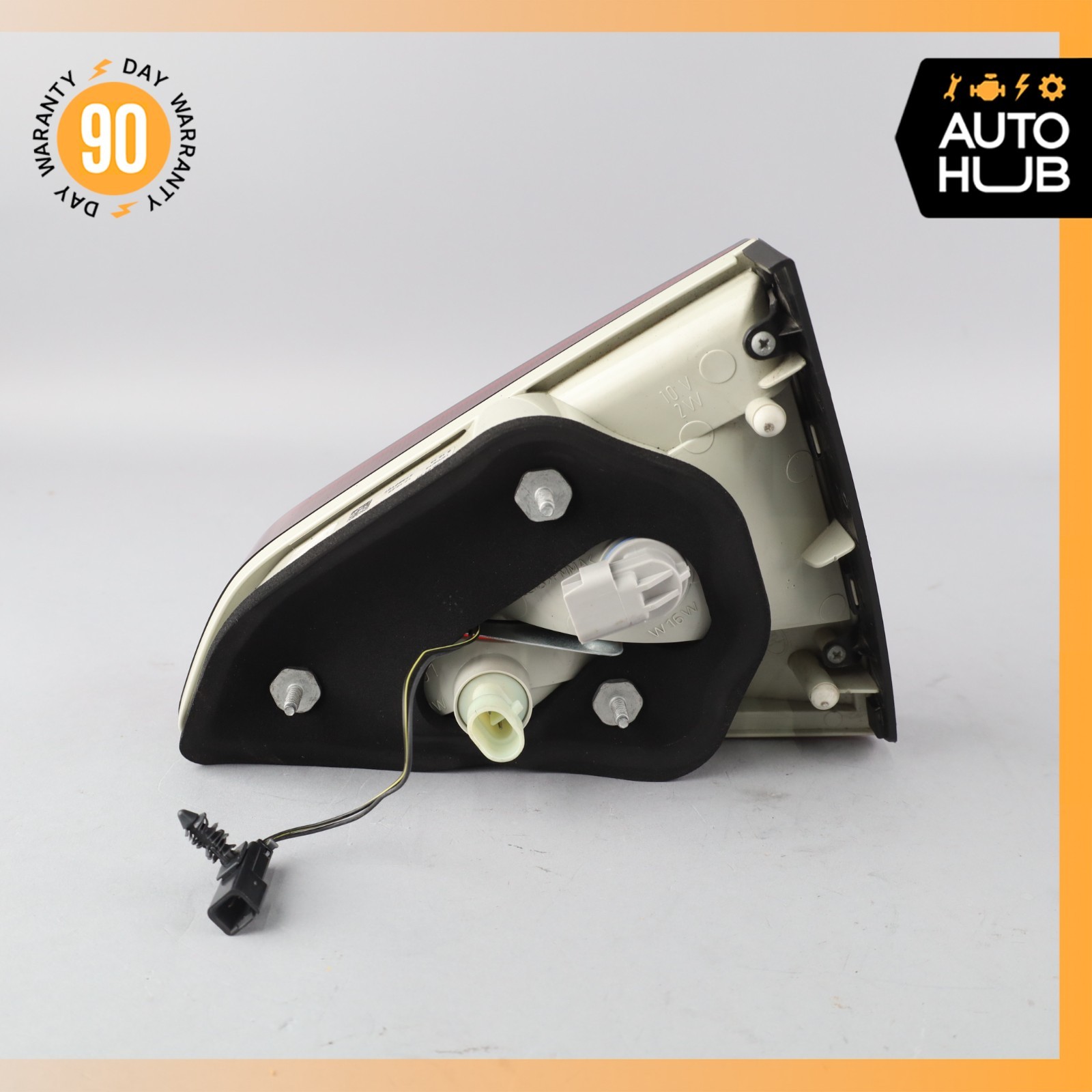 13-19 Maserati GranTurismo M145 Inner Tail Light Lamp Left Side 285758 OEM 60k