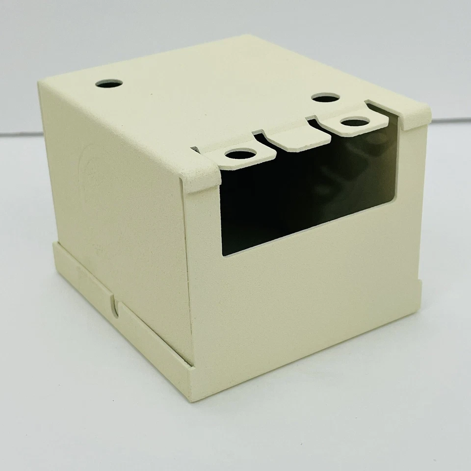 Металлическая входная фитинговая крышка Hubbell HBL2410FCIV 2410FC серии Ivory 2400 ~НОВАЯ ~ - Изображение 4 из 4